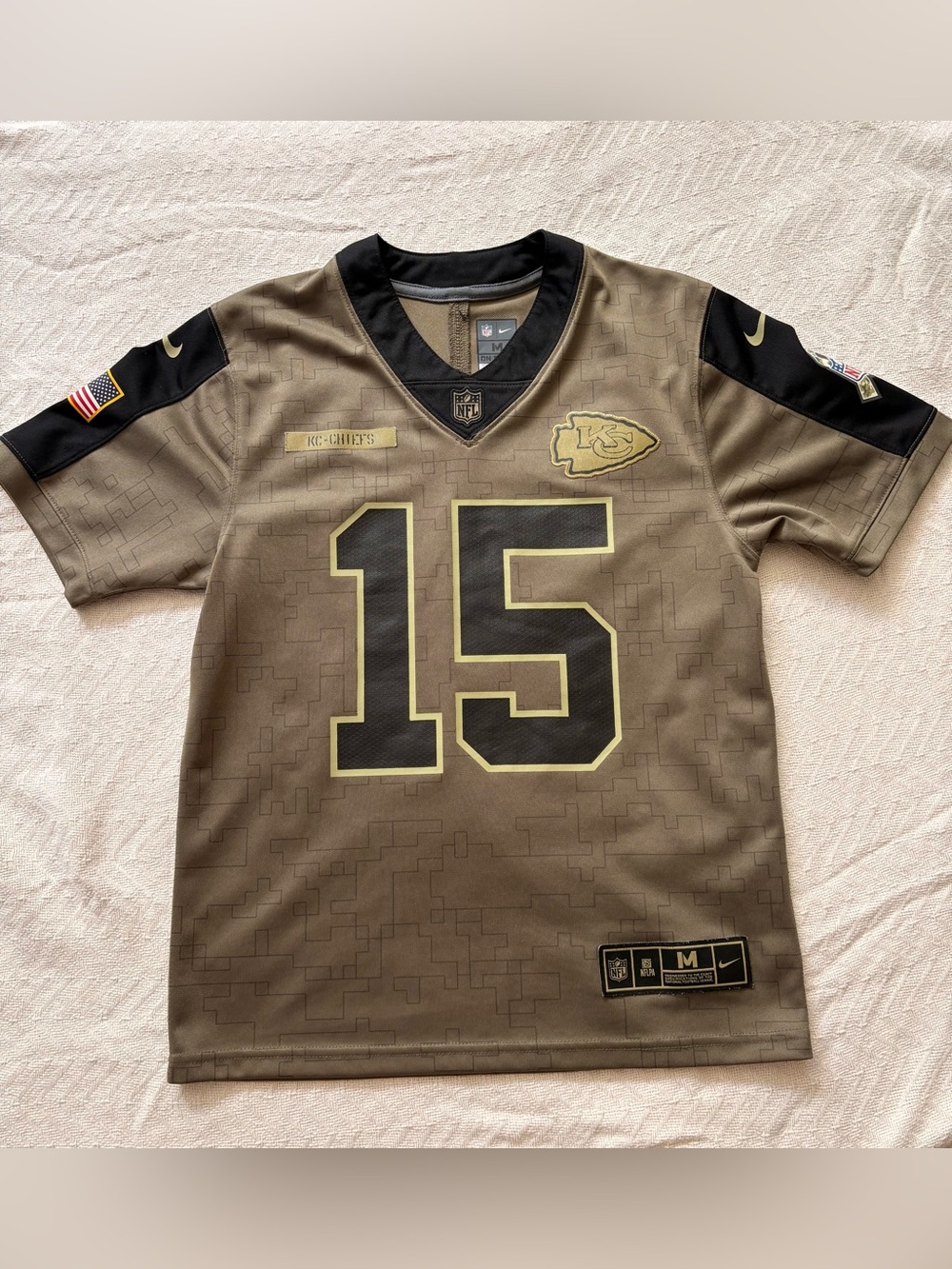Nike Patrick Mahomes #15 Chiefs Salute to Service Jersey Youth M 10/12